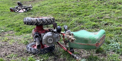 Ein 14-jähriger Passagier geriet unter den Einachser 