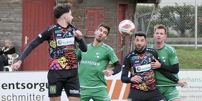 Der FC St.Margrethen (dunkles Tenue) will in der Rückrunde Boden auf einen Nichtabstiegsplatz gutmachen