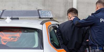 Die Polizei nahm in Rorschach einen Bankräuber fest. (Symbolbild)