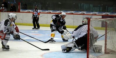 Der EC Wil startete mit einem Heimsieg.