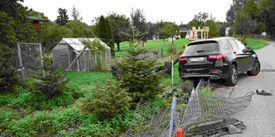 Der fehlbare Lenker konnte nach der dritten Kollision in Lenggenwil gestoppt werden, wie die Kantonspolizei St. Gallen mitteilte.