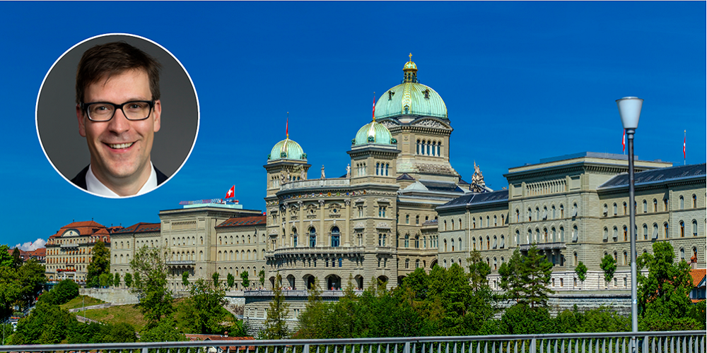 Patrick Emmenegger (kl.) registriert eine zunehmende Tendenz zu Parlamentsrücktritten während der Legislatur – national, kantonal und kommunal.