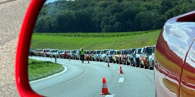 Der Convoy bei der Rückführung stellt ein imposantes Bild her.