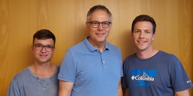 Von links: Luca Teichert (Beisitzer), Jürg Mörtlseder (abtretender Präsident), Dionys Anderegg (neuer Präsident)
