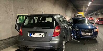 Im Kerenzerberg-Tunnel auf der A3 bei Obstalden GL kam es zu einer Kollision.
