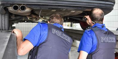 Die Fahrzeugkontrolle deckte die vorhandenen Mängel an mehreren  Autos auf