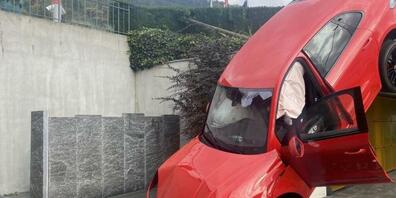 Wie es zur Irrfahrt des Autos kam, wird von den Zuger Behörden abgeklärt.