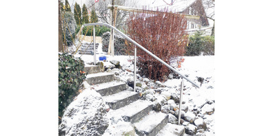 Gerade im Winter sind Treppen im Aussenbereich gefährlich.