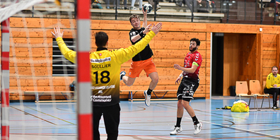 Die Kadetten Schaffhausen (hier Odinn Rikhardsson) stehen vor dem Heimspiel gegen Aufsteiger CS Chênois Genève Handball.