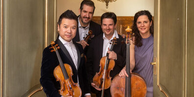 Das StradivariQuartett spielt Dvořák im Schloss Girsberg.