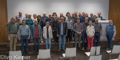 TCS-Delegierte vor dem Rundgang durch die Produktionsstätte St. Margrethen 