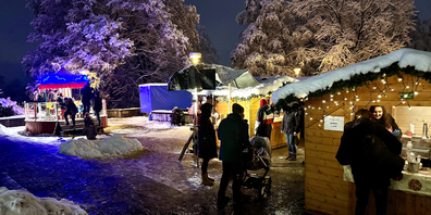 Das Winterwetter des vergangenen Wochenendes sorgte für eine adventliche Atmosphäre am Wollishofer Weihnachtsmarkt.