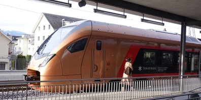 Ob zum bisherigen Bahnhof Uznach (Bild) künftig noch zwei neue Bahnhaltestellen im Gemeindegebiet dazukommen, scheint zunehmend unsicher.
