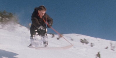Paul Gruber in der Sendung «Karussell», wo er den Schweizern 1982 das Snowboard präsentiert.