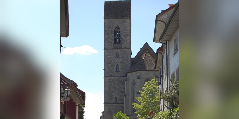 Die Pfarrkirche St. Johann oberhalb der Altstadt Rapperswils. (Archivbild)
