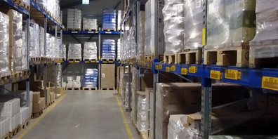 Das Lager in der Reismühle ist voll. (Bild: Erhard Gick)