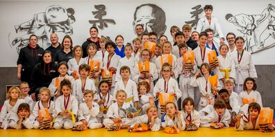 Motivierte Teilnehmerinnen und Teilnehmer an der Clubmeisterschaft des Judo Club Kreuzlingen.