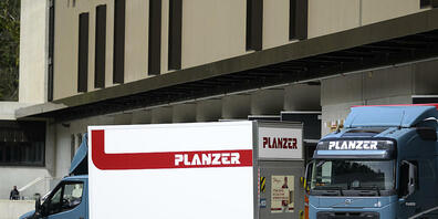 Das Transportunternehmen Planzer spannt mit dem Berner Apothekerkonzern Galenica zusammen. (Symbolbild)