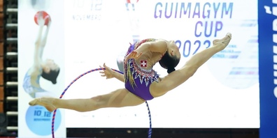 Ariana Dell, Siegerin der Juniorinnen-Kategorie P4 (Jg. 2010) an den Schweizer Meisterschaften im Juni 2023 sowie Bronze mit Reif und Band am Guimagym Cup in Portugal im November 2023