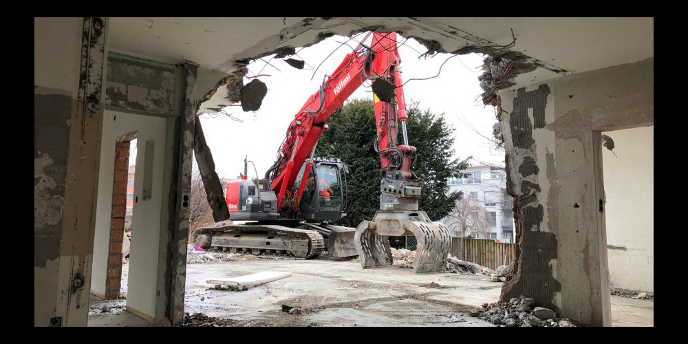 Auf den Föllmi-Baustellen wird noch immer gearbeitet. (Bild: zvg)
