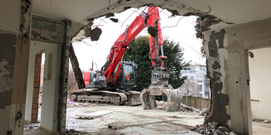 Auf den Föllmi-Baustellen wird noch immer gearbeitet. (Bild: zvg)