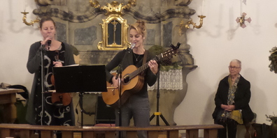 Die Schwestern Patricia und Stefanie Fehr gestalteten mit Berta Thurnherr eine wunderbare Weihnachtsreise