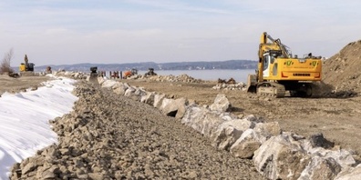 Die Bauarbeiten an der Überstromstrecke sind bereits im Gang