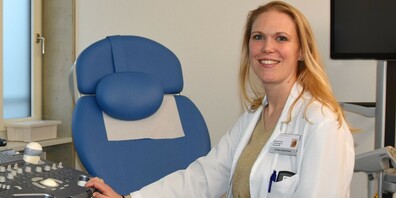 Neben der frauenärztlichen Behandlung und der Geburtshilfe bietet Dr. med. Larissa Greive in der Praxis für Gynäkologie & Geburtshilfe im Spital Wil Sprechstunden im Bereich Kinder- und Jugendgynäkologie an.