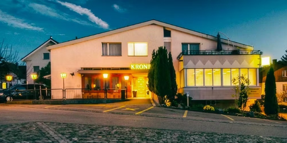 Gemeinde Jonschwil erwirbt "Krone Jonschwil"  und sichert Betrieb. 