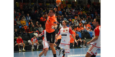 Die Kadetten (hier Lukas Herburger) beenden die erste QHL-Saisonhälfte mit einem deutlichen Sieg. 