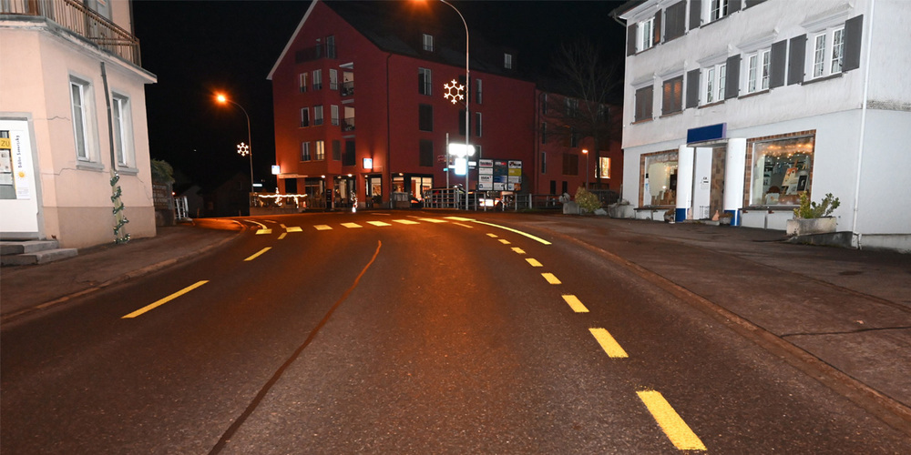 Unfallstelle in Grabs, wo eine Fussgängerin im Dorf angefahren wurde.