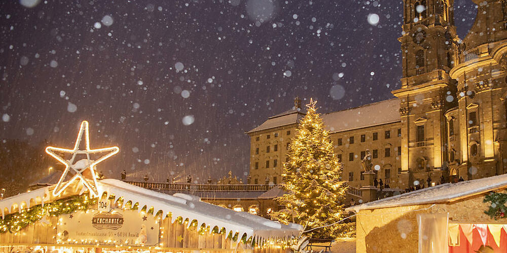 Der Bezirk Einsiedeln senkt den Steuerfuss. (Archivbild)