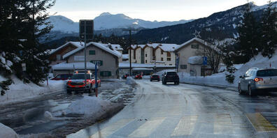 Eine Elfjährige ist am Samstagnachmittag in Valbella auf einem Fussgängerstreifen von einem Auto angefahren und dabei leicht verletzt worden.