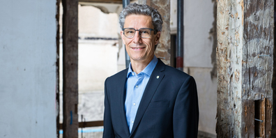Stadtpräsident Peter Neukomm blickt auf das Jahr 2023 und einige der Schwerpunktthemen, welche die Stadt bewegt haben, zurück.
