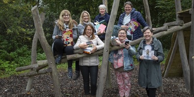 Das Leseförderprojekt «Textknackerbande» wird von den Bibliotheken der Region Wil-Gossau organisiert, unter der Leitung von Fabienne Beer Jung (Mitte).
