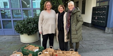 Die Initiantin der Charity-Aktion: Irene Neubauer (Geschäftsleitung Hotel Forum) mit den Unterstützern Anna Sanseverino (Soroptimist St.Galler Rheintal) und Bettina Bartl (Zahnarztpraxis Bartl-Fässler) 