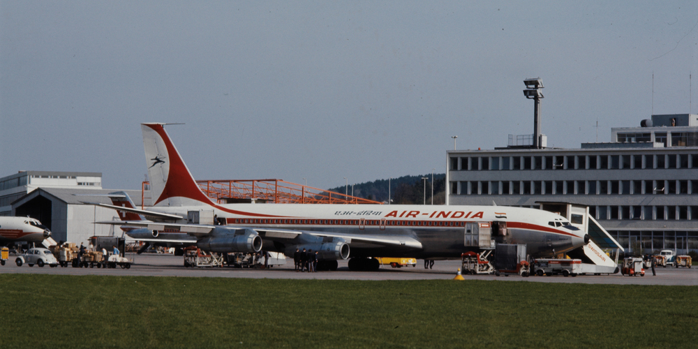Eine Boeing B707 im April 1970 der Air India in Kloten. Heute fliegt die Airline Zürich nicht mehr an.