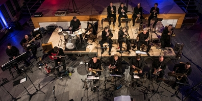 Das «Bodan Art Orchestra» spielt in der *Alten Fabrik sein neues Programm «Darkness & Sight».