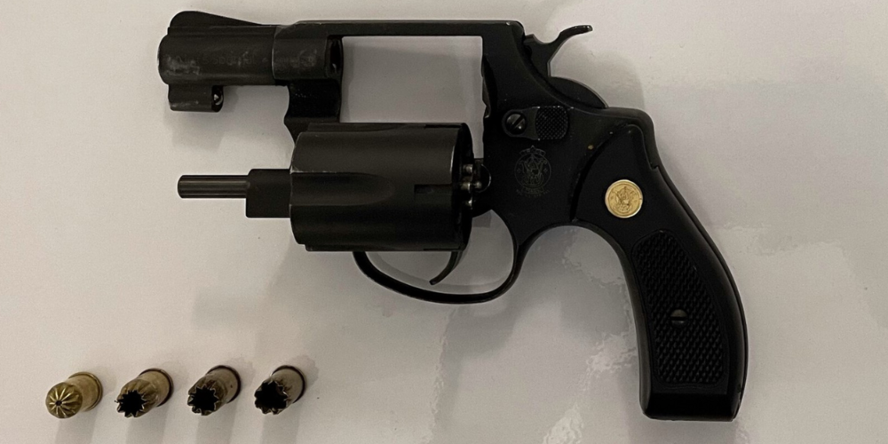 Die beschlagnahmte Schreckschusspistole.