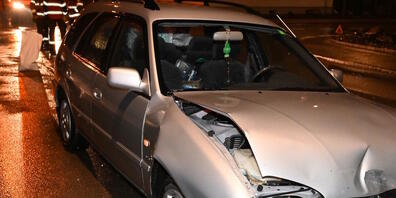Beim Zusammenprall zweier Autos in Flawil SG wurde ein Mitfahrer eines Autos verletzt.