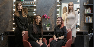 Die konstante Komponente in einer Zeit der Veränderungen: Das vierköpfige Stylehair- Team mit Anita, Alexandra, Sarah und Karin (von links) bleibt bestehen.