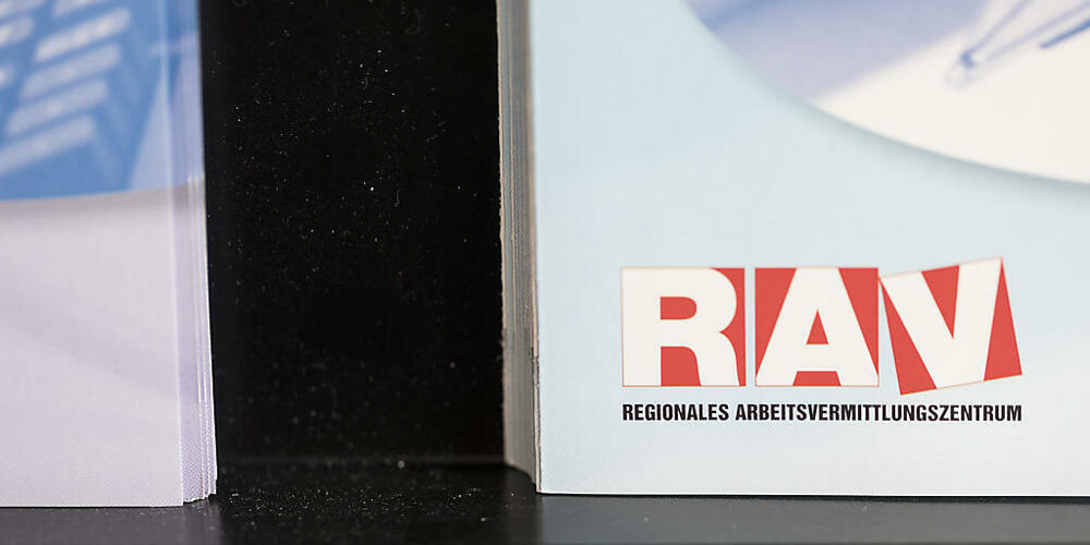 In der Ostschweiz waren im Dezember 2023 mehr Leute auf den Regionalen Arbeitsvermittlungszentren (RAV) angemeldet als im Vormonat.