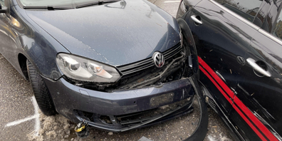 Die zwei Unfallautos