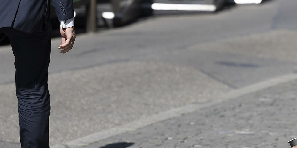 Der Kanton Luzern plant ein partielles Bettelverbot. (Symbolbild)