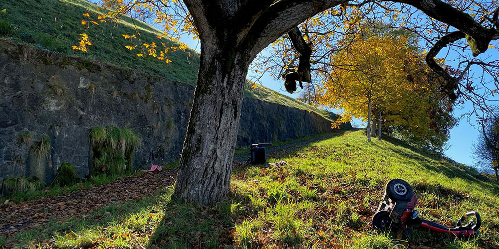 Der Rentner musste mit der Rega ins Spital geflogen werden.