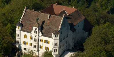 Beim Umbau des Schlosses Sonnenberg sicherte das Amt für Archäologie jahrtausendealte Fundstücke.