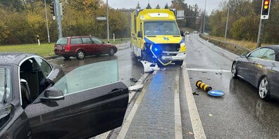 Der Sachschaden beträgt rund 30'000 Franken.