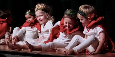 Entzückend die Kleinsten aus dem Mutter-Kind-Turnen