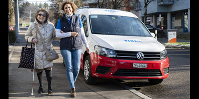 Dank dem TIXI-Fahrdienst komfortabel und sicher ans Ziel.