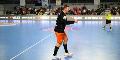 Das Hinspiel entschieden Jonas Schopper und die Kadetten mit 29:26 für sich. 